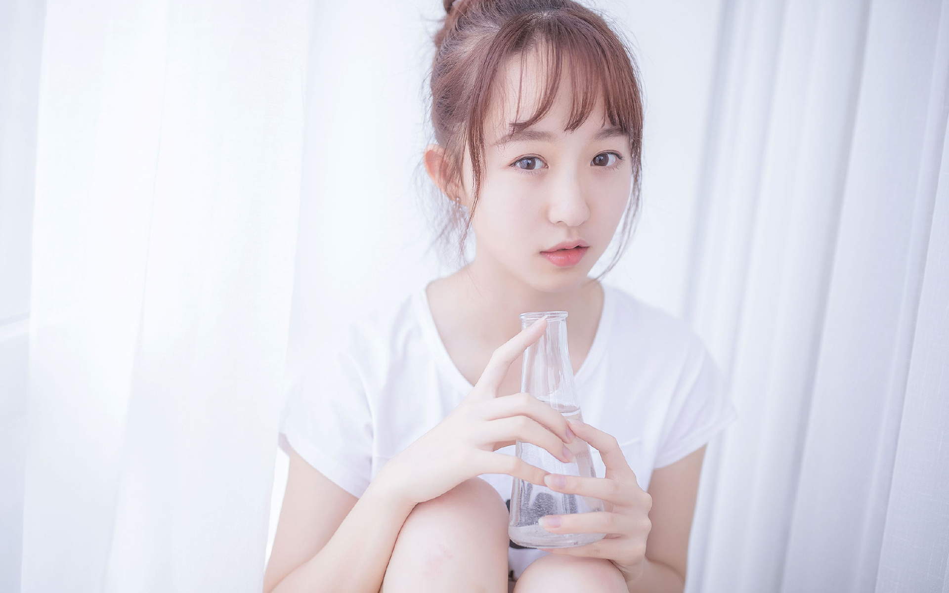 队友之间的默契合作：赛场上的战友情谊，队友和战友