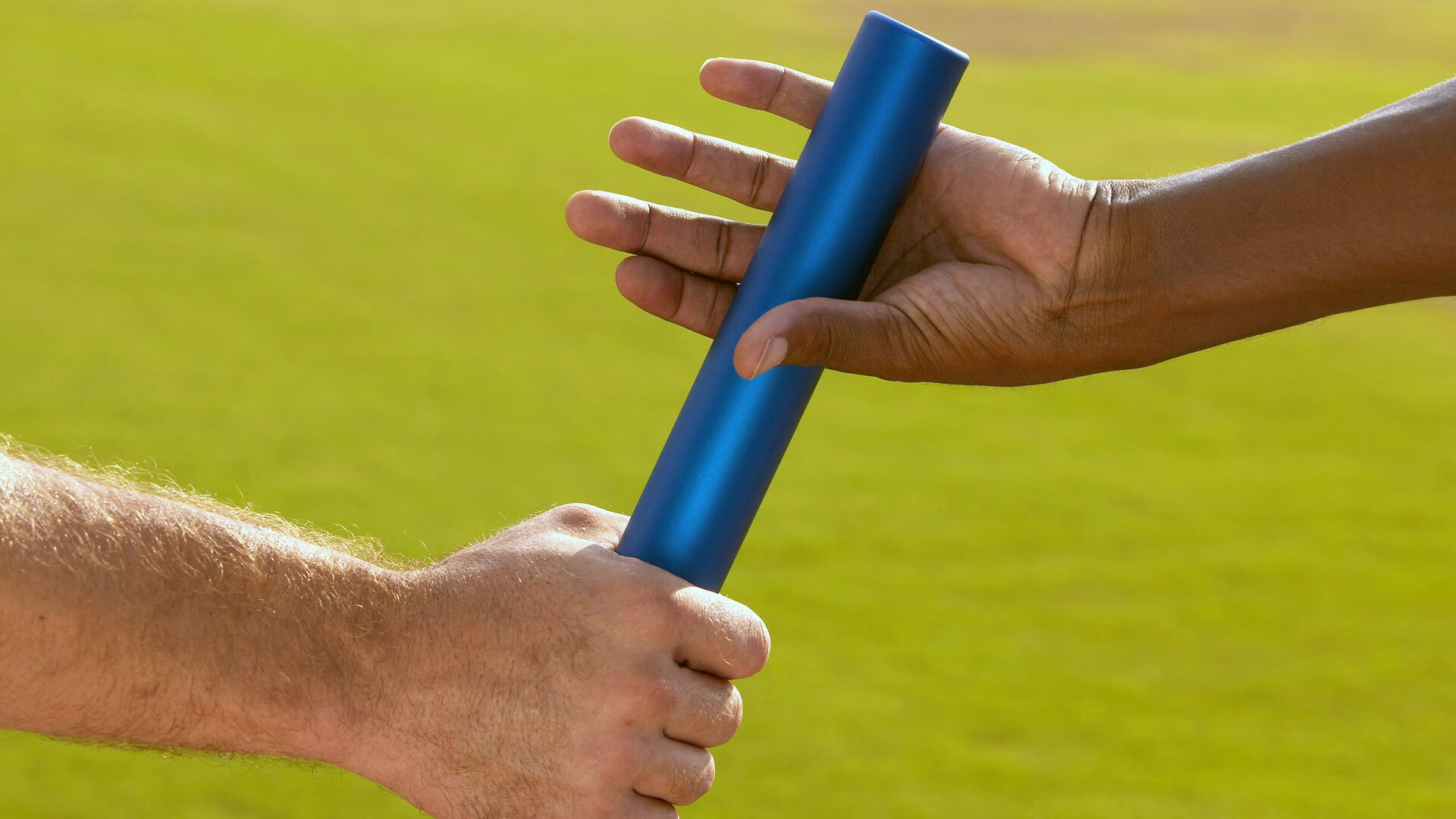 世界青年滑雪锦标赛中国队表现优异,滑雪比赛青年组年龄段