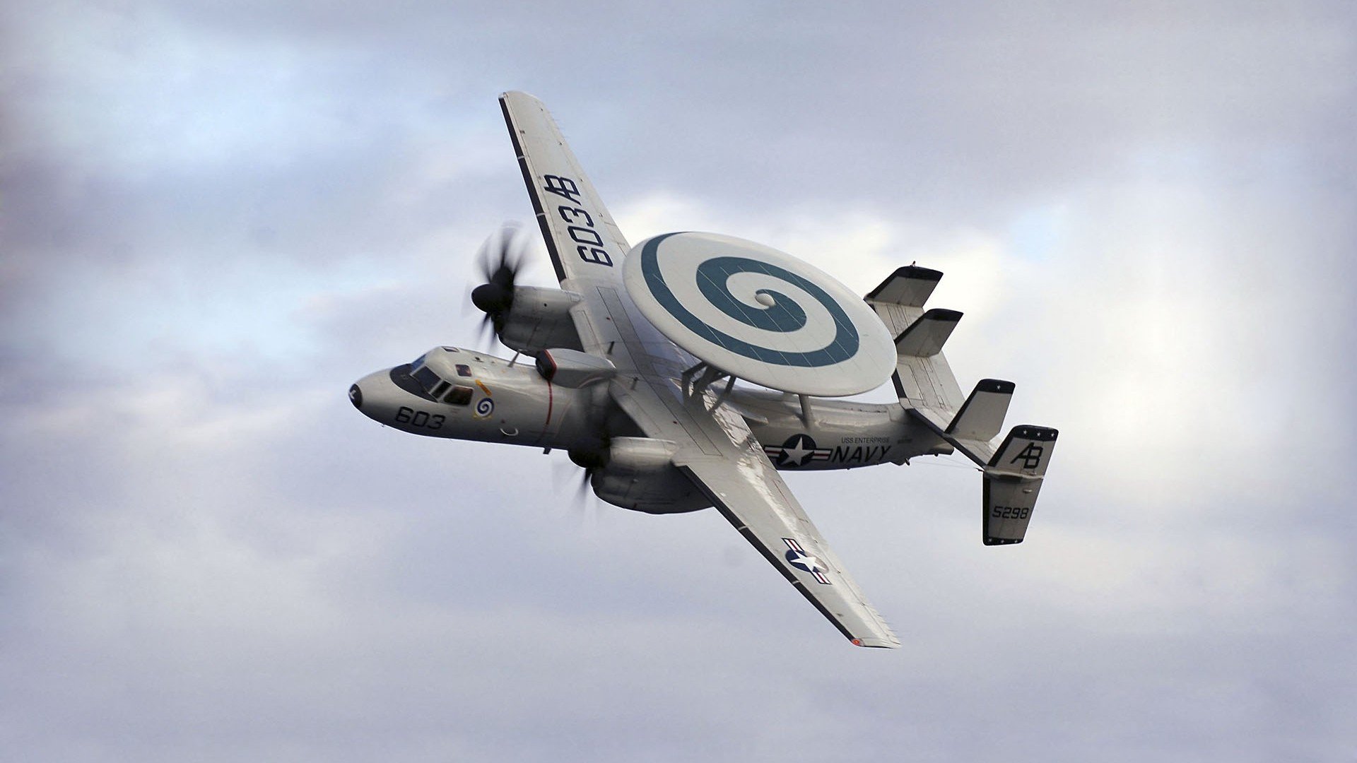 九游正版入口-拉文换手上篮出色体现灵活得分手感，拉文打球怎么样