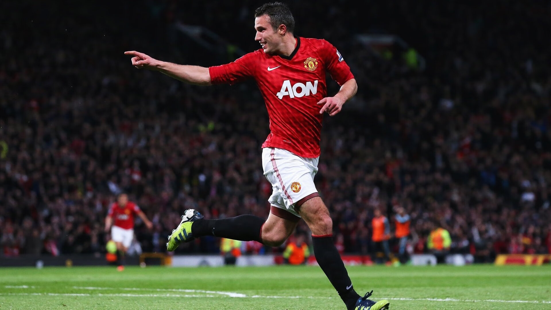 五大联赛是否更依赖数据分析来进行阵容调整，五大联赛啊